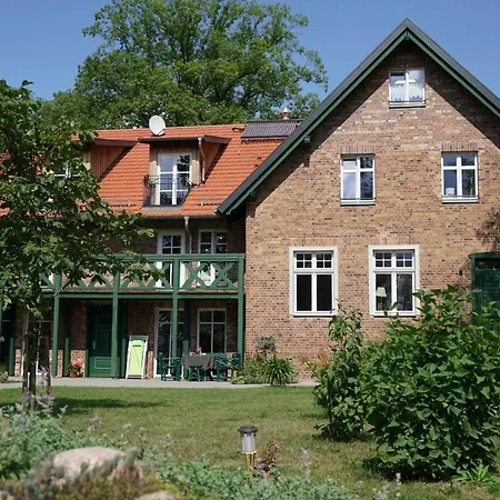 Grüner Wald * Burg Kauper