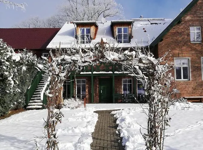 Gruener Wald * Burg (Spreewald)